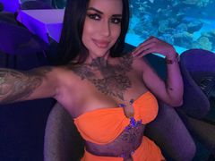 LeilaGarcia - shemale with black hair webcam at LiveJasmin