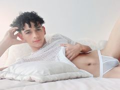 LeoSmiths - male webcam at LiveJasmin