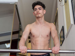 LiamOwenn - male webcam at LiveJasmin