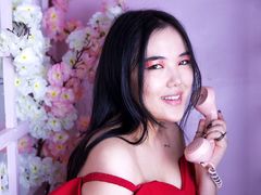 Lina_Fluffy - female with black hair webcam at ImLive