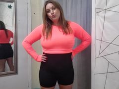 LindeeMarie - female with brown hair and  big tits webcam at LiveJasmin