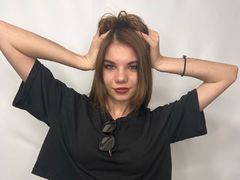 LinnCoey from LiveJasmin