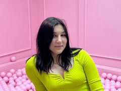 LoisBand - female with brown hair webcam at LiveJasmin
