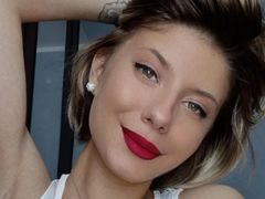 LollaDreams - blond female with  big tits webcam at LiveJasmin