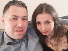 LuanaKriss - couple webcam at LiveJasmin