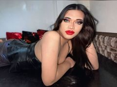 LucianaGrande - shemale with black hair webcam at LiveJasmin