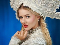 LucretiaPhos - blond female webcam at LiveJasmin