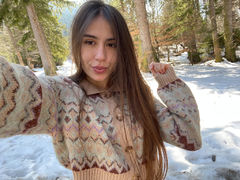 LucyMoonlight - female with brown hair and  small tits webcam at LiveJasmin