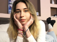 MaddyHampton - blond female with  small tits webcam at LiveJasmin