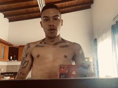 MakyMaxwell - male webcam at LiveJasmin