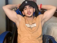 MalikPinoy - male webcam at LiveJasmin