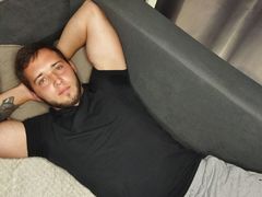 MarcusMikey - male webcam at LiveJasmin