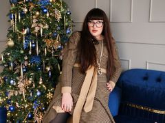 MargaretWinged - female with brown hair webcam at LiveJasmin