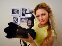 MariScott - blond female webcam at LiveJasmin