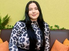 MaryAriel - female with black hair and  big tits webcam at LiveJasmin