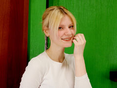 HigginsMary - blond female webcam at LiveJasmin