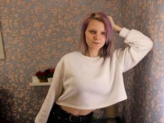 HigginsMary - blond female webcam at LiveJasmin