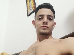 MassimoThompson - male webcam at LiveJasmin