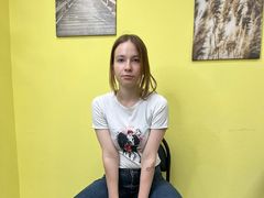 LynetteHeart - female with brown hair webcam at LiveJasmin