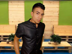 HOTLATINBOY94 from LiveJasmin