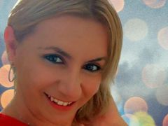 MayraWhite - blond female webcam at LiveJasmin