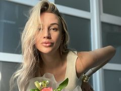 MeganStrikrice - blond female with  big tits webcam at LiveJasmin