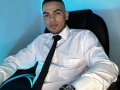 MikeeScooth - male webcam at LiveJasmin