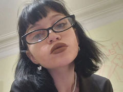 MillieEllis - female with black hair webcam at LiveJasmin