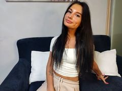 NansiAlex - female with brown hair webcam at LiveJasmin