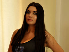 AngelicaAislynn - female with black hair and  big tits webcam at LiveJasmin