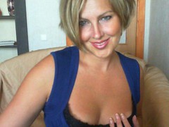 NataliMour - blond female webcam at LiveJasmin