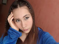 NatalyHenao - female with brown hair webcam at LiveJasmin