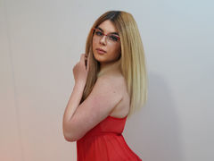 NexiaSnow from LiveJasmin