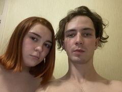 NickandAlexaa - couple webcam at LiveJasmin