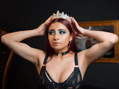 NicoleLabelle - female with red hair webcam at LiveJasmin