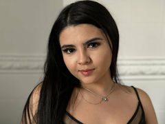 NicoleShein - female with black hair webcam at LiveJasmin