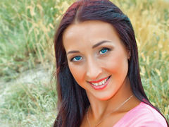 NikaJunes - female with red hair webcam at LiveJasmin