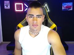 NoahVargas - male webcam at LiveJasmin