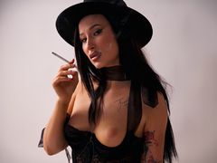 OliviaJanson - female with black hair and  small tits webcam at LiveJasmin
