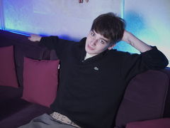 OscarMontgomery - male webcam at LiveJasmin