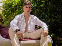 PatchFitzgerald - male webcam at LiveJasmin