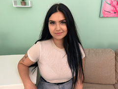 PiperAlvarez - female with brown hair and  big tits webcam at LiveJasmin