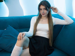 PonytaAmnel from LiveJasmin