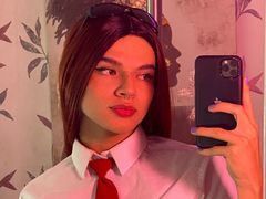 RebbecaHunt - shemale with red hair webcam at LiveJasmin