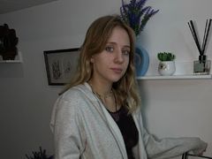 ReliaOnarus - blond female with  big tits webcam at LiveJasmin