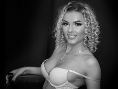 RianaRoss - blond female with  big tits webcam at LiveJasmin