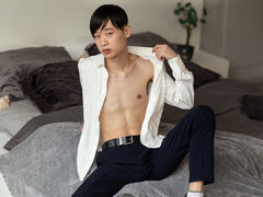 RinHugo - male webcam at LiveJasmin