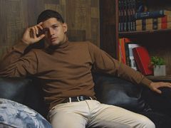 RomannKrishnov - male webcam at LiveJasmin