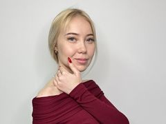 RowenaDevon from LiveJasmin