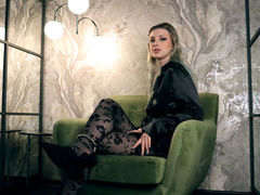 RubyMcAvoy - blond female webcam at LiveJasmin